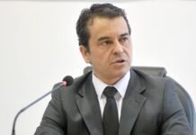 Denuncian a otro juez federal por maltrato laboral y violencia de género