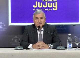 Morales derogará decreto que criminaliza la protesta social, pero amenaza a los docentes