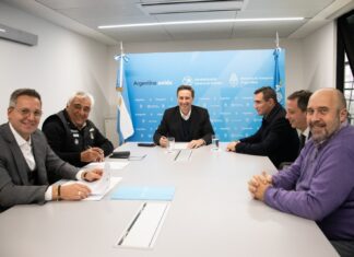 Sindicato de Guincheros y AGP firman acuerdo por desarrollo profesional en el sector portuario