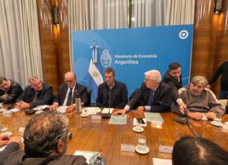 Apoyo unánime de los gremios industriales a la candidatura de Sergio Massa
