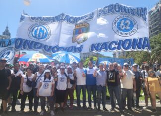 Las 62 Organizaciones Peronistas se movilizaron contra las políticas de Javier Milei en la Plaza del Congreso