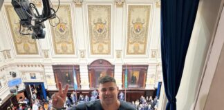 Legislatura Bonaerense: UOCRA La Plata se movilizó en respaldo a Kicillof